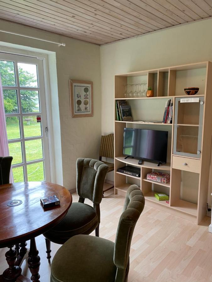 Pedersholt Bed & Breakfast Dybvad Luaran gambar